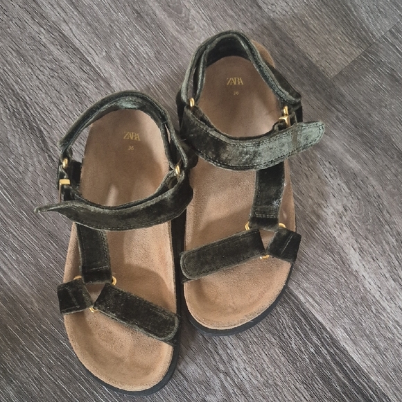 Zara Women Velvet Olive Green Sandals - Picture 1 of 3